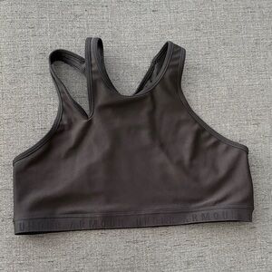 Under Armour Sports Bra Size Large